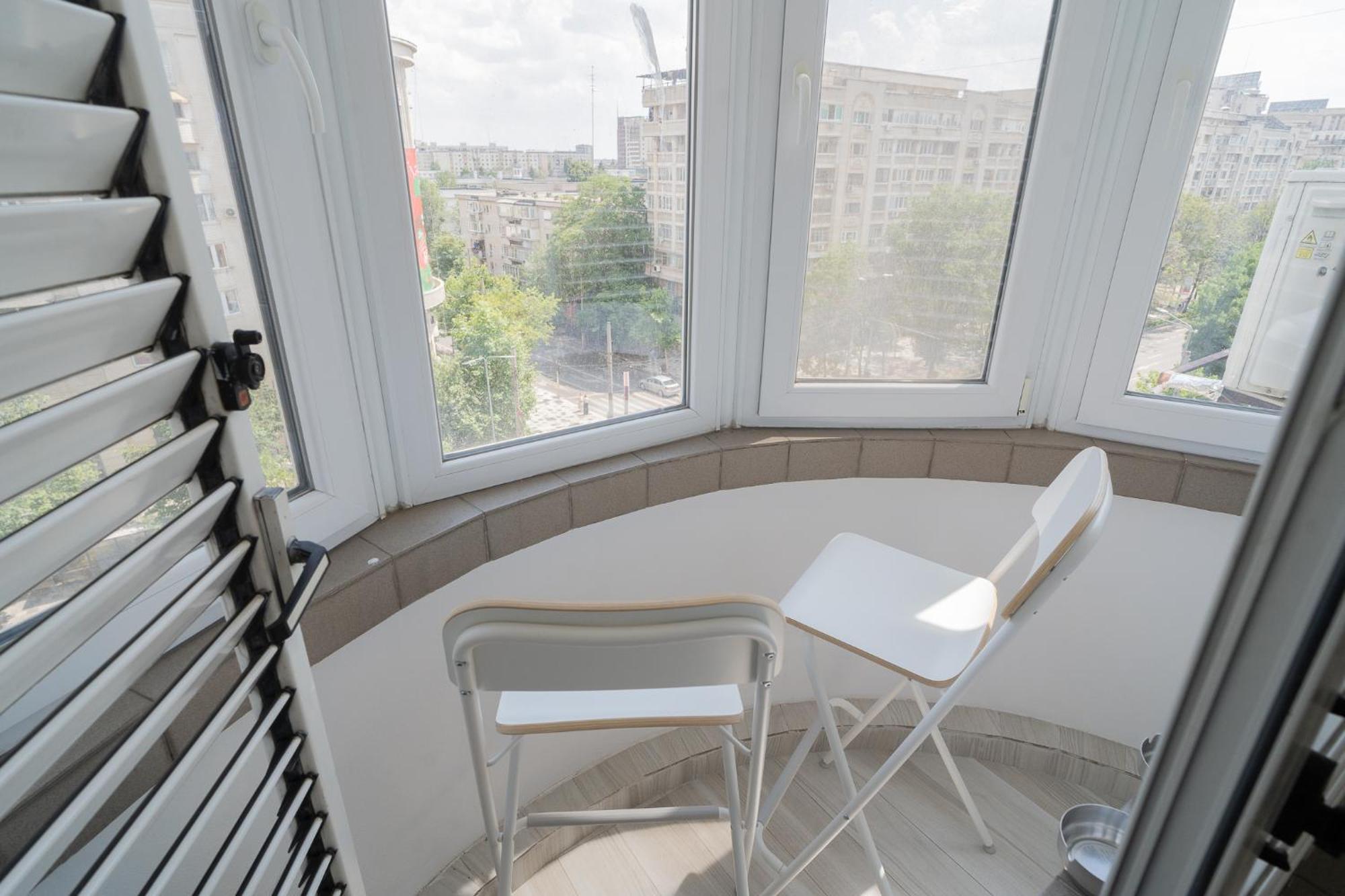 Luxury 2Br On Decebal Avenue Apartment บูคาเรสต์ ภายนอก รูปภาพ