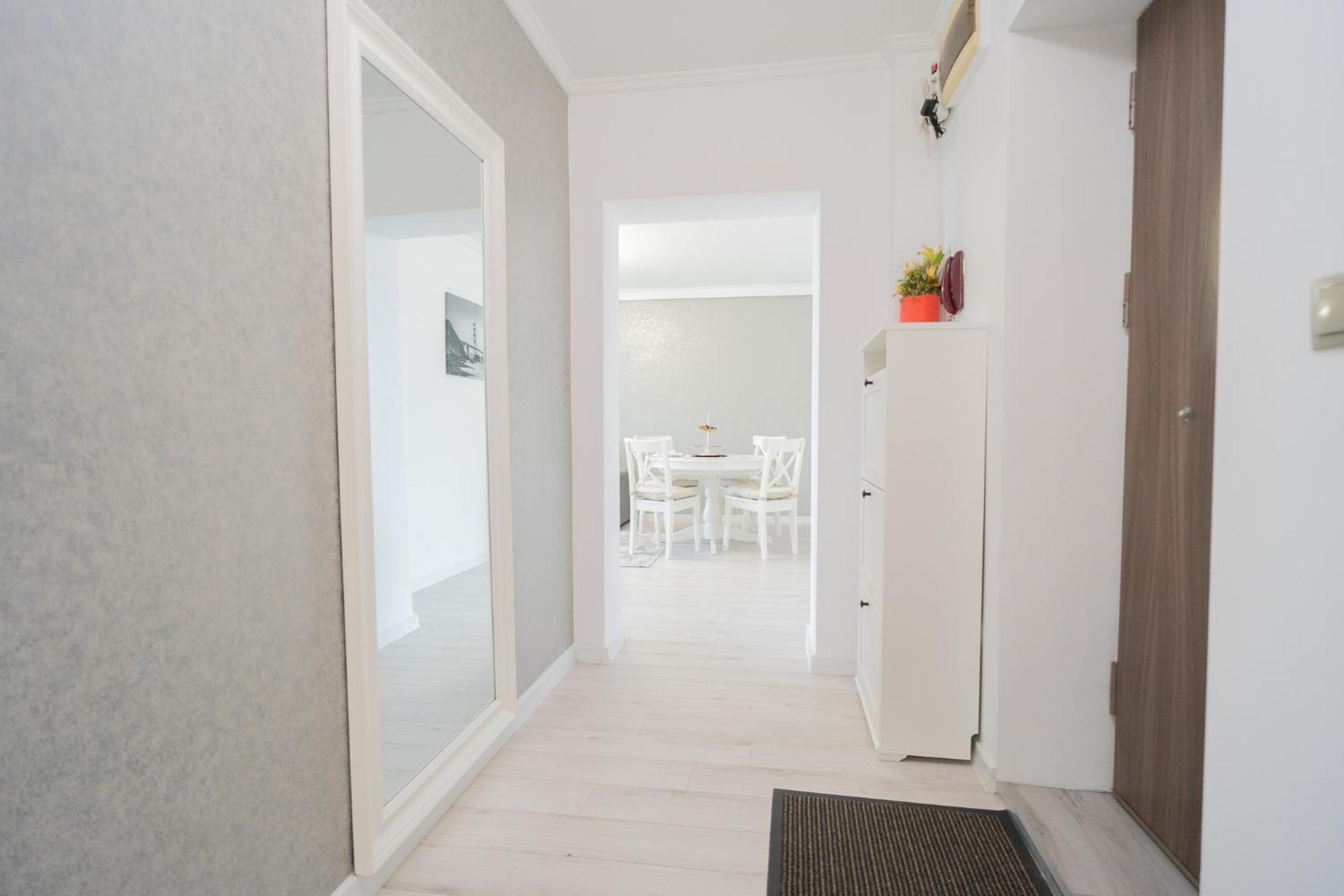 Luxury 2Br On Decebal Avenue Apartment บูคาเรสต์ ภายนอก รูปภาพ
